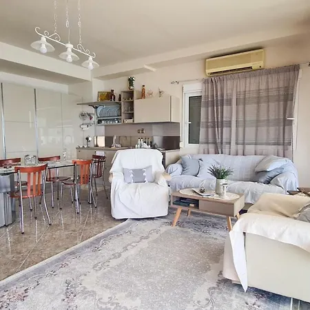 Bay View Apartment