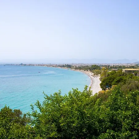 Bay View Апартаменты Каламата